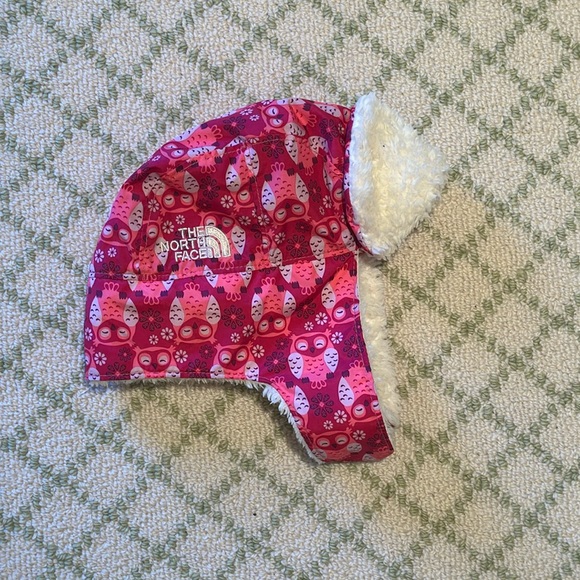 The North Face Baby Beanie, pink/owl print, fleece lined, Infant-One Size - Picture 1 of 3